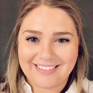 Meet your Posher, Sydney